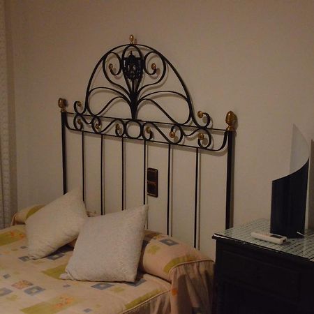 Casa Vitorianet Guest House Alcampel Eksteriør bilde